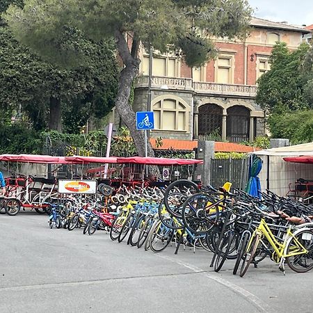 Casa Rosa Lucia Centrale Con Parcheggio Sanremo Dış mekan fotoğraf