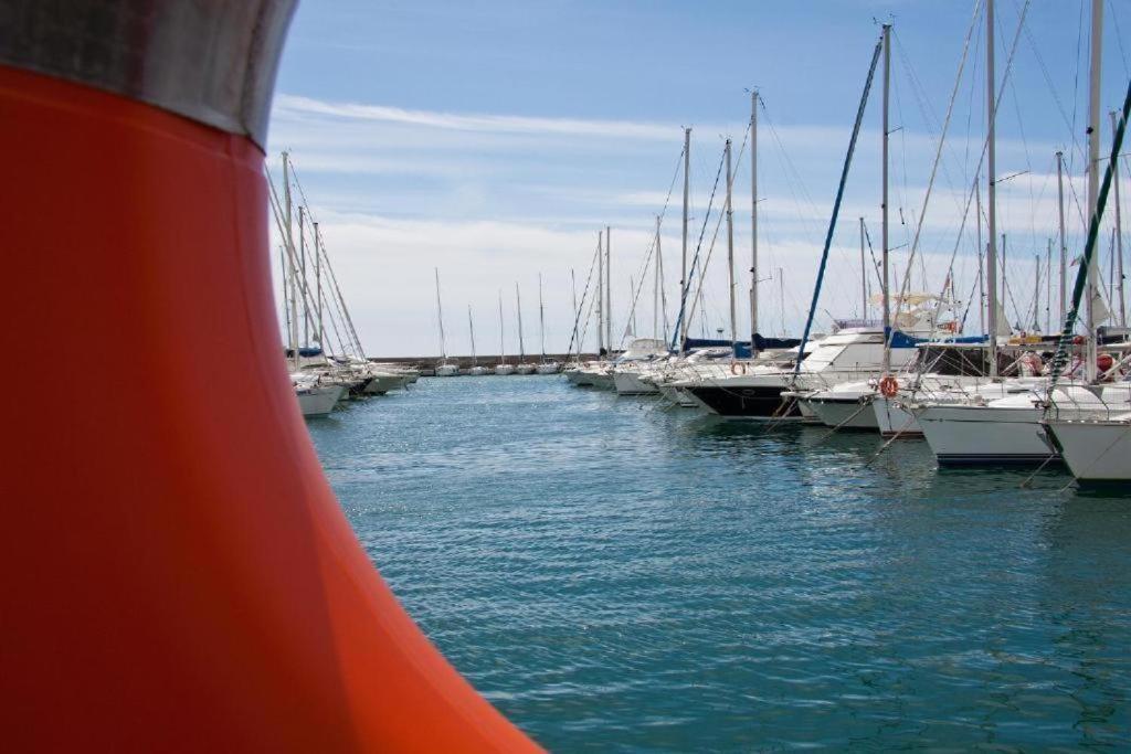 Casa Rosa Lucia Centrale Con Parcheggio Sanremo Dış mekan fotoğraf